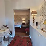 Bed & Breakfast Pomona
