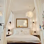 Pomona 4*