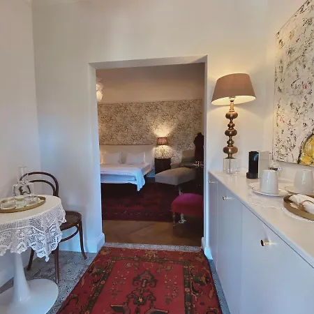 Bed & Breakfast Pomona