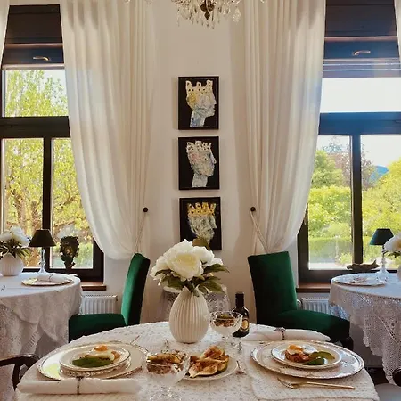 Bed and Breakfast Pomona
