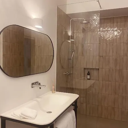 Pomona לינה וארוחת בוקר בלד