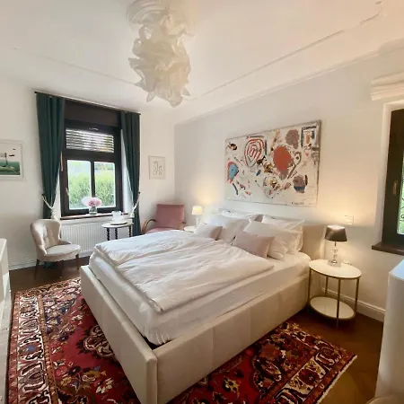 Bed & Breakfast Pomona 4*