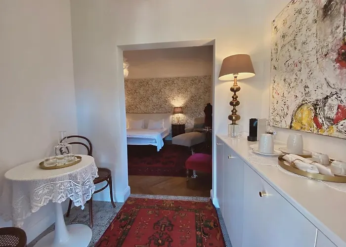 Oda ve Kahvaltı Pomona