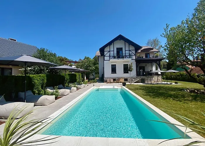 Pomona Oda ve Kahvaltı 4*