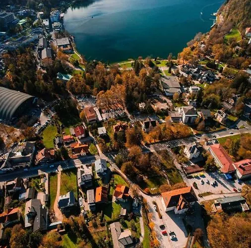 Pomona Oda ve Kahvaltı 4*